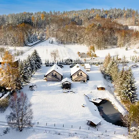 Czerwony Dworek - Duzy Teren Zielony, Plac Zabaw, Miejsce Na Grilla I Staw Z Mozliwoscia Wedkowania, Boisko