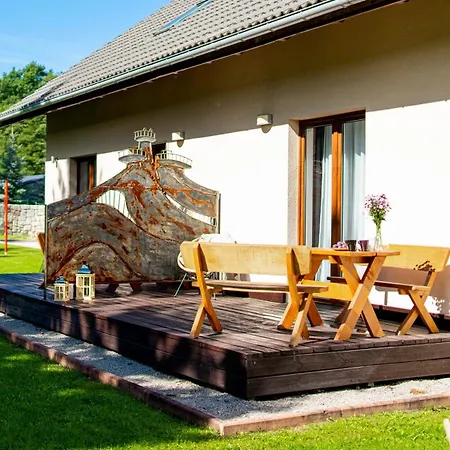 Czerwony Dworek - Duzy Teren Zielony, Plac Zabaw, Miejsce Na Grilla I Staw Z Mozliwoscia Wedkowania, Boisko Appartement *