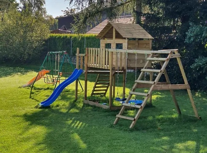 Czerwony Dworek - Duzy Teren Zielony, Plac Zabaw, Miejsce Na Grilla I Staw Z Mozliwoscia Wedkowania, Boisko Апартаменты