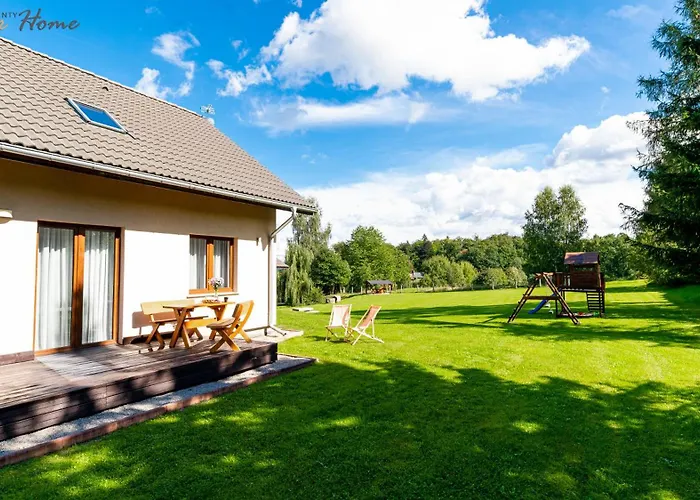 Czerwony Dworek - Duzy Teren Zielony, Plac Zabaw, Miejsce Na Grilla I Staw Z Mozliwoscia Wedkowania, Boisko