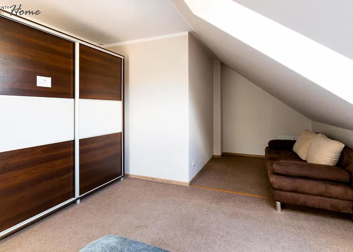 Czerwony Dworek - Duzy Teren Zielony, Plac Zabaw, Miejsce Na Grilla I Staw Z Mozliwoscia Wedkowania, Boisko Апартаменты *