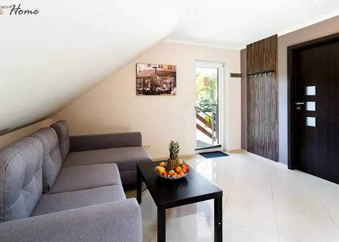 Czerwony Dworek - Duzy Teren Zielony, Plac Zabaw, Miejsce Na Grilla I Staw Z Mozliwoscia Wedkowania, Boisko Апартаменты Мыслаковице