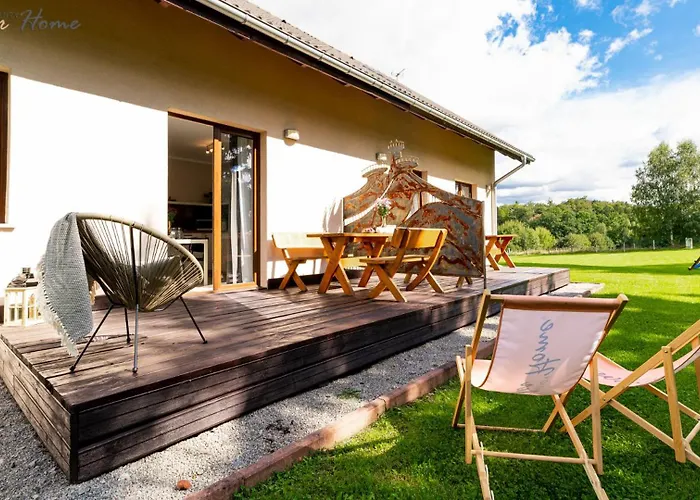 Czerwony Dworek - Duzy Teren Zielony, Plac Zabaw, Miejsce Na Grilla I Staw Z Mozliwoscia Wedkowania, Boisko Апартаменты