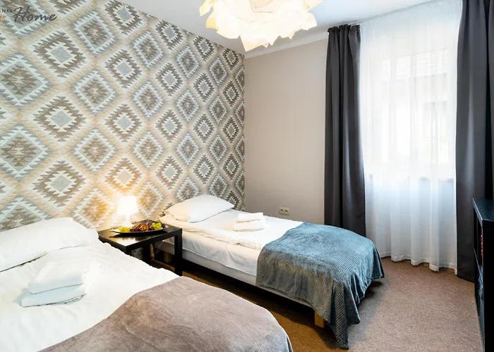 Czerwony Dworek - Duzy Teren Zielony, Plac Zabaw, Miejsce Na Grilla I Staw Z Mozliwoscia Wedkowania, Boisko Мыслаковице